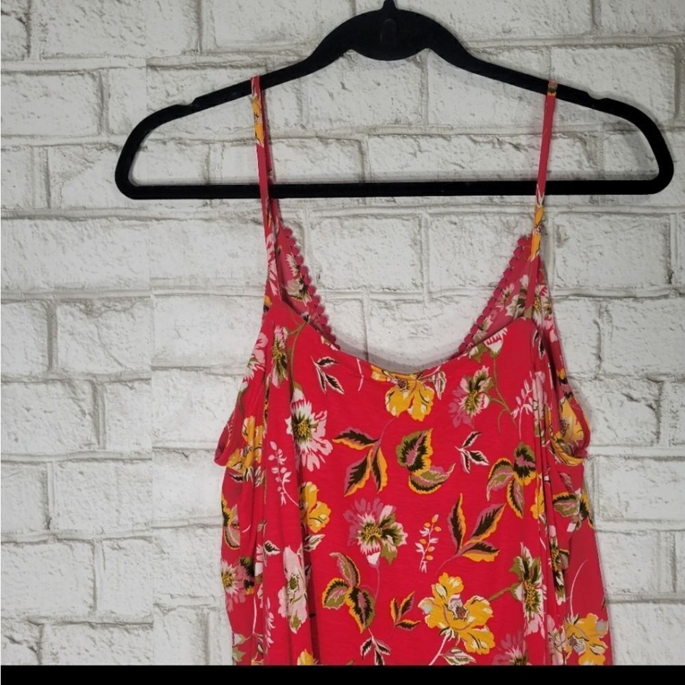 NWT Loft Floral Tank - Picture 8 of 10